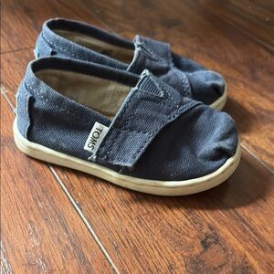 TOMS Kids Blue Canvas Shoes